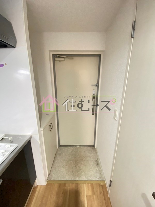 フレイランス　NAMBA PLACE 玄関