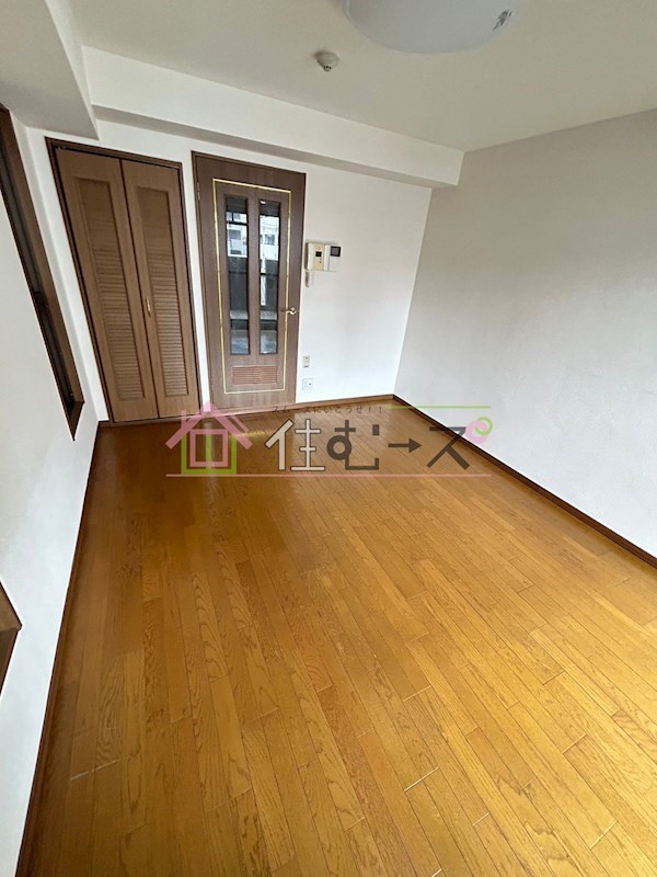 オーキッドコート西大橋 リビング