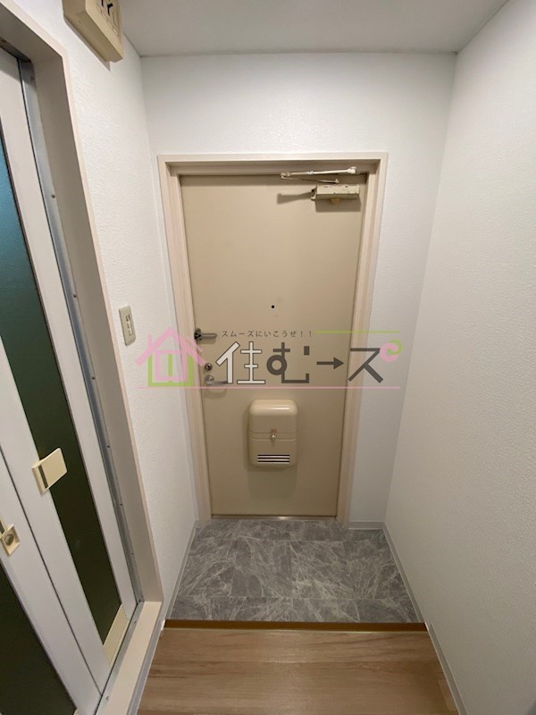 ハーモニー弁天 玄関