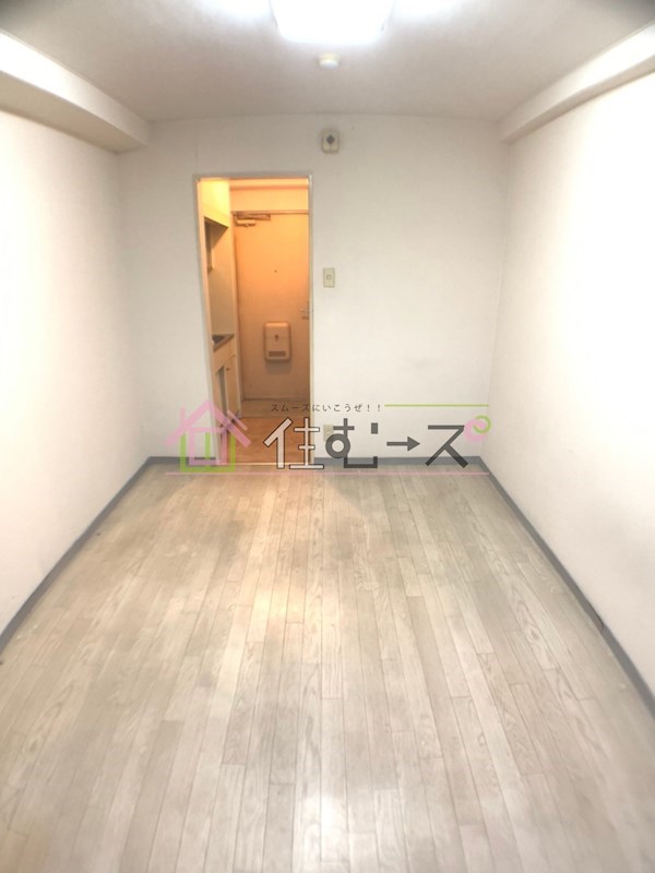 オーシャン今里 リビング