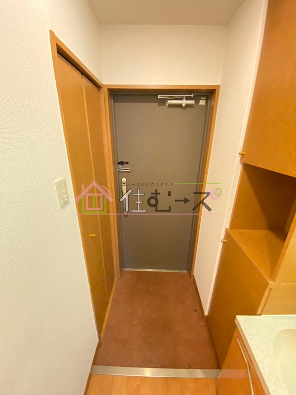 エステムコート新大阪Ⅲステーションプラザ 玄関