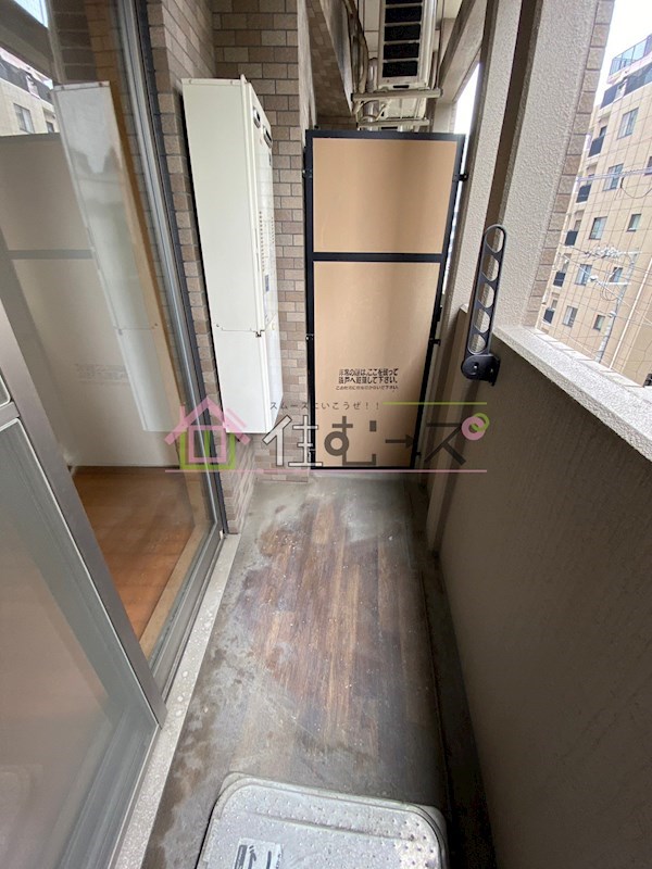 エステムコート新大阪Ⅲステーションプラザ ベランダ