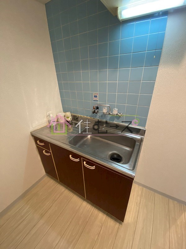 センチュリー新大阪 キッチン