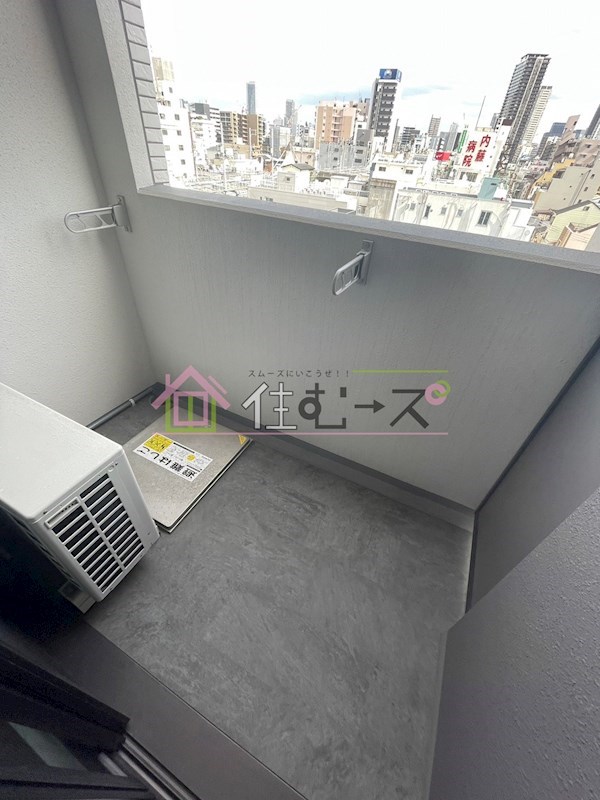 ファーストフィオーレ九条 ベランダ