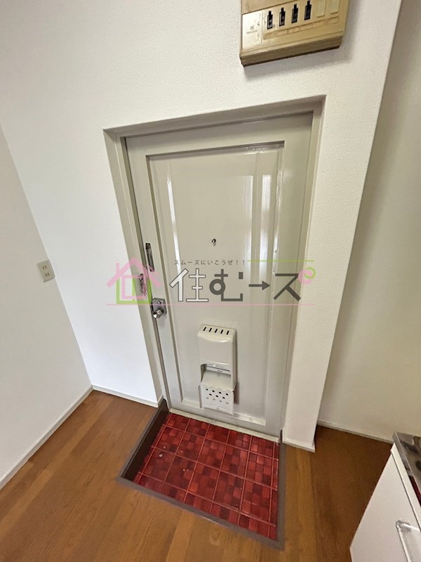 コーシンハイツ 玄関