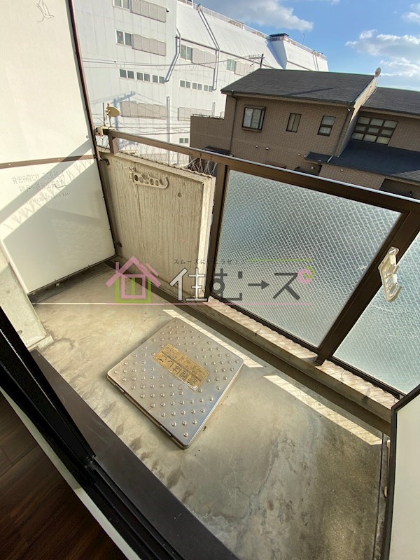 アルカン弐番館 ベランダ