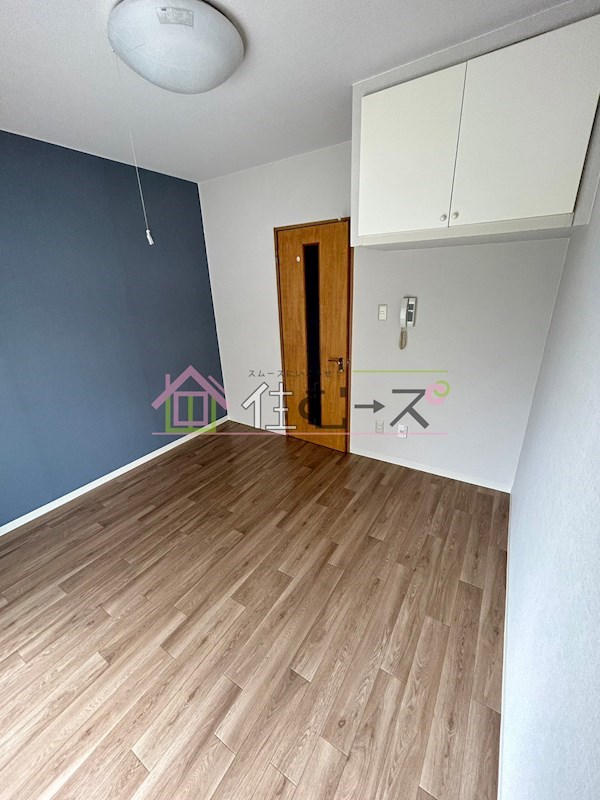 ラ・オアシス花園 リビング