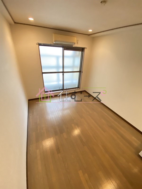 アーバンハイツ佐藤 ベッドルーム