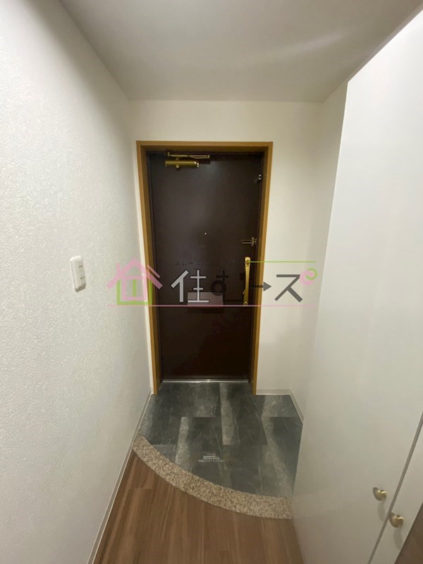 リアンジェ難波 玄関