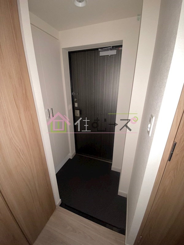 ララプレイス難波シエール 玄関