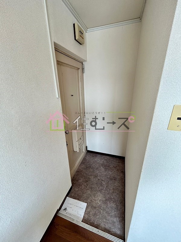 バスティオーネ柴島 玄関