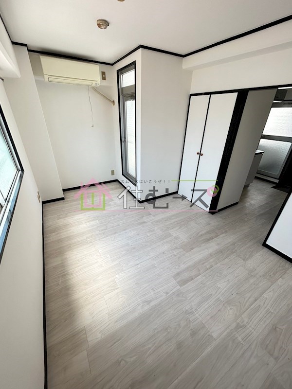 OLA COURT田辺 リビング