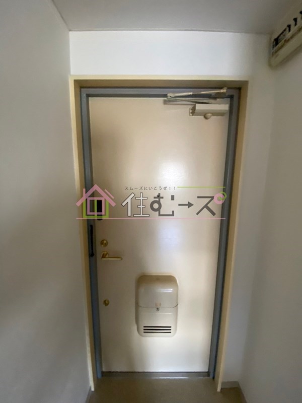 ピエタテール大宮 玄関