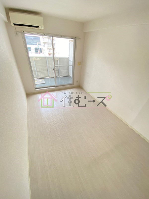 Lib ベッドルーム