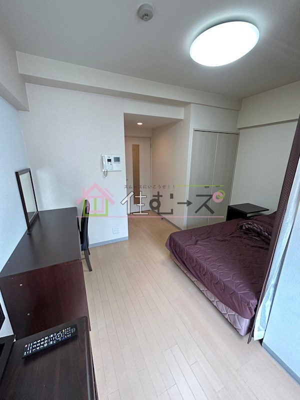 ダイドーメゾン大阪本町EAST リビング