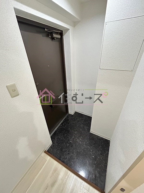 エルデ大手前 玄関