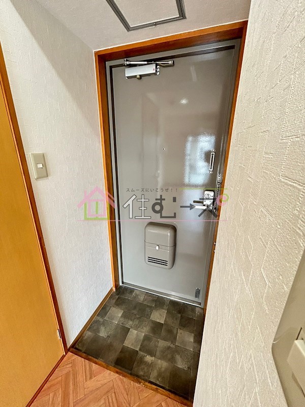 オーサムMK鶴橋 玄関