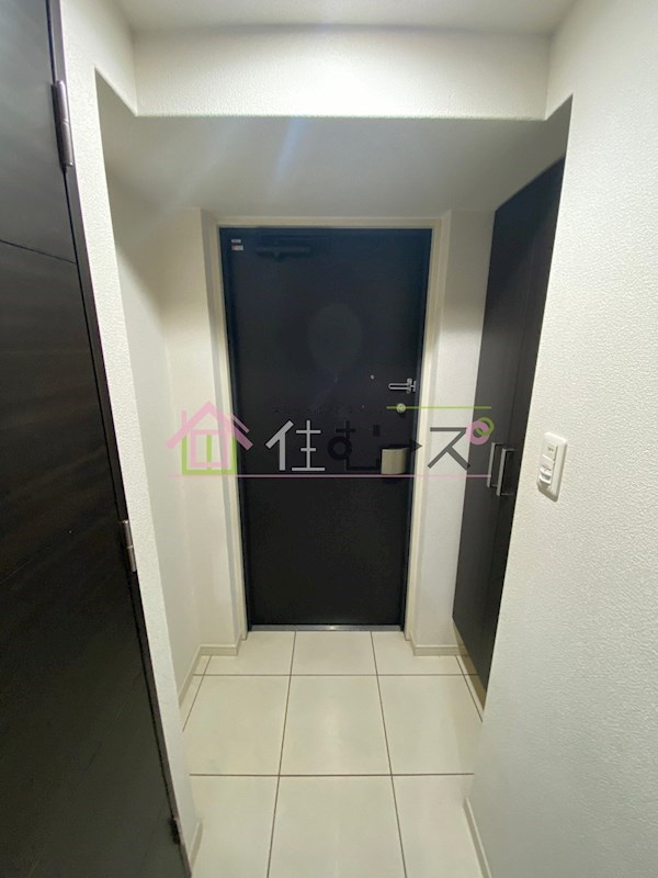 S-RESIDENCE難波Viale 玄関