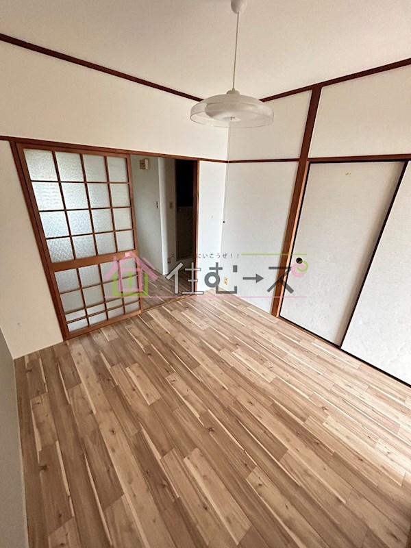 リアライズ北加賀屋 リビング