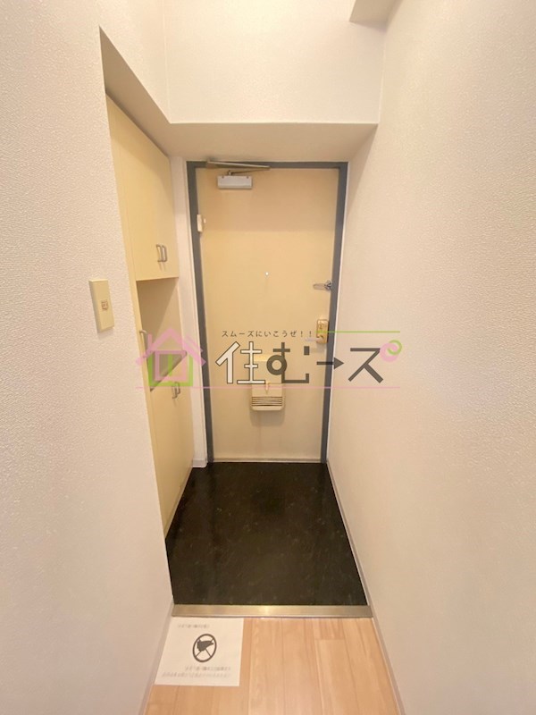 ライオンズマンション新大阪第5  玄関