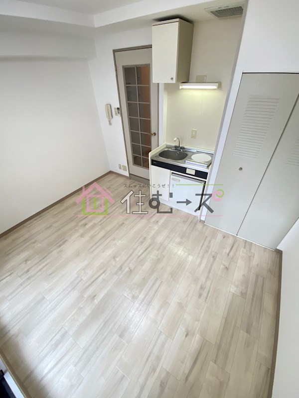 フレア新大阪 リビング