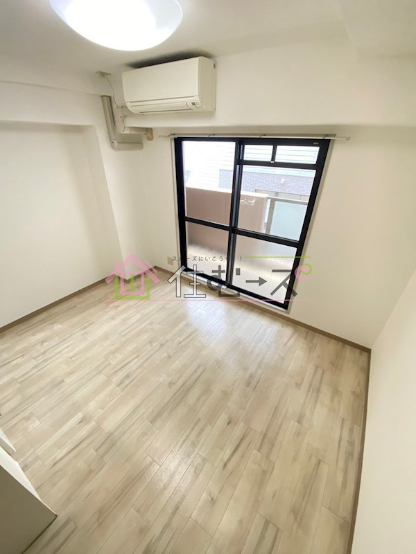 フレア新大阪 ベッドルーム