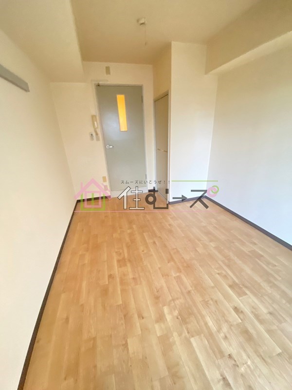 マ・メゾン舟尾 リビング