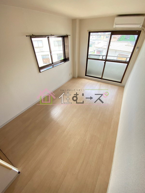 ハイムM＆K徳庵 ベッドルーム