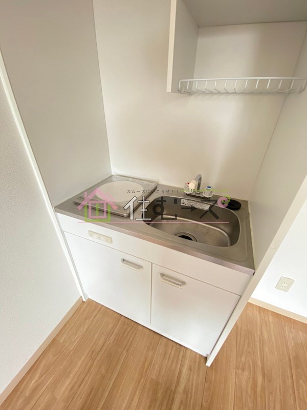 マンション・イン瓦屋町パートⅠ  キッチン