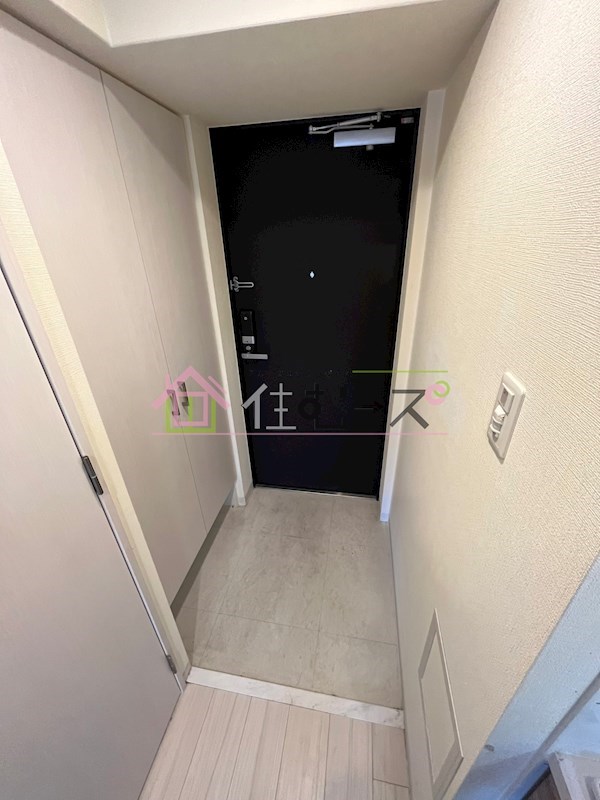 エスリード難波ザ・ゲート 玄関