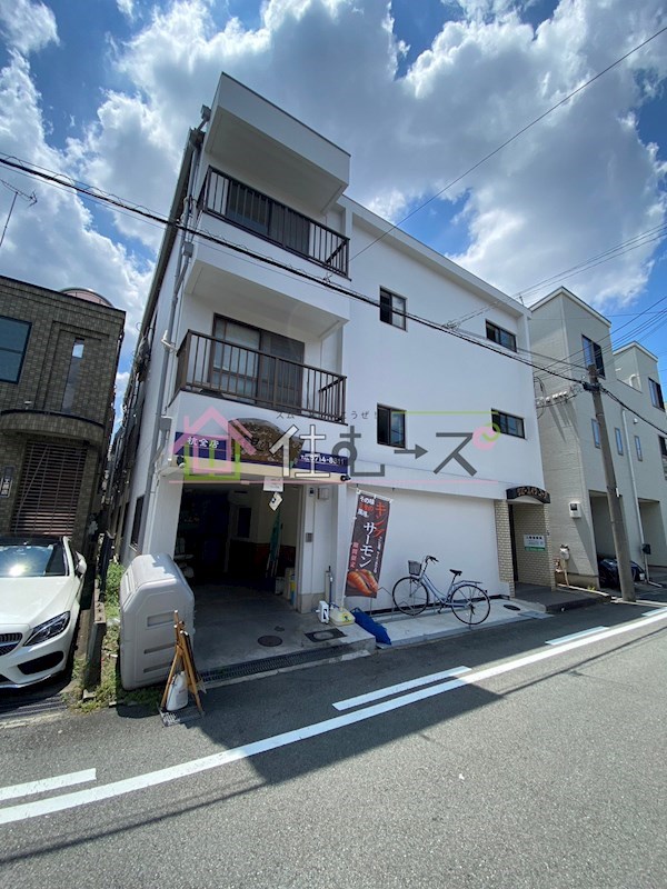 リバーハイツコーチⅡ 外観