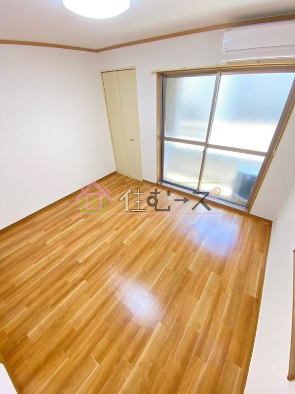 メゾンメテオール ベッドルーム