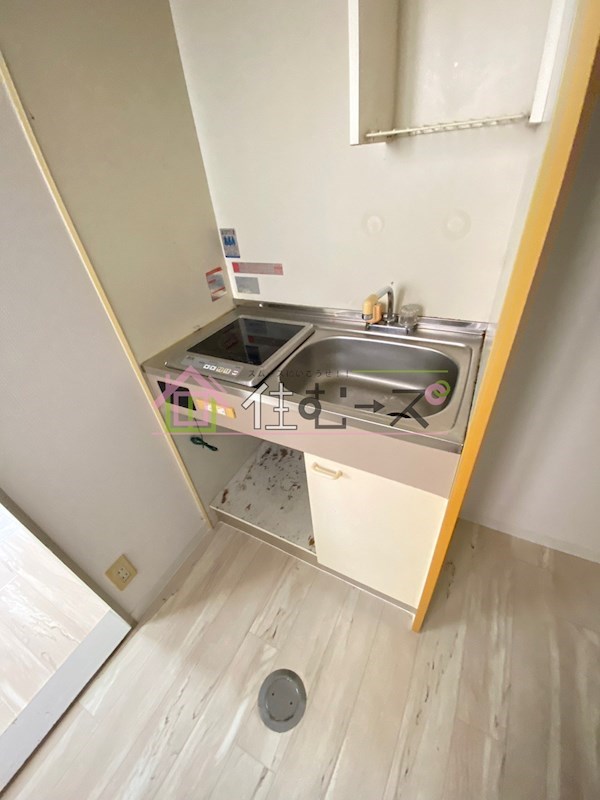 メビウス上本町西レジデンス キッチン