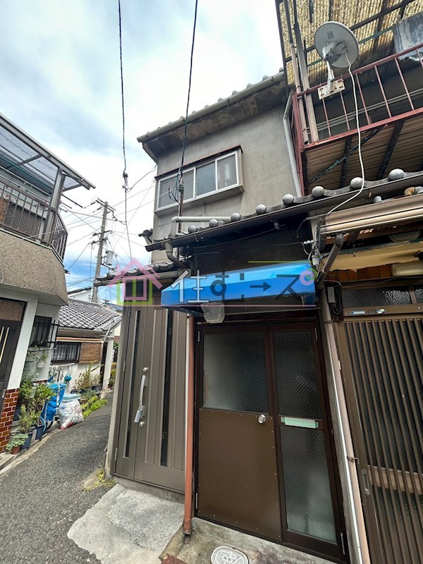 安立4丁目テラスハウス 外観
