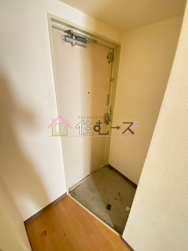 アパートメント新深江 玄関