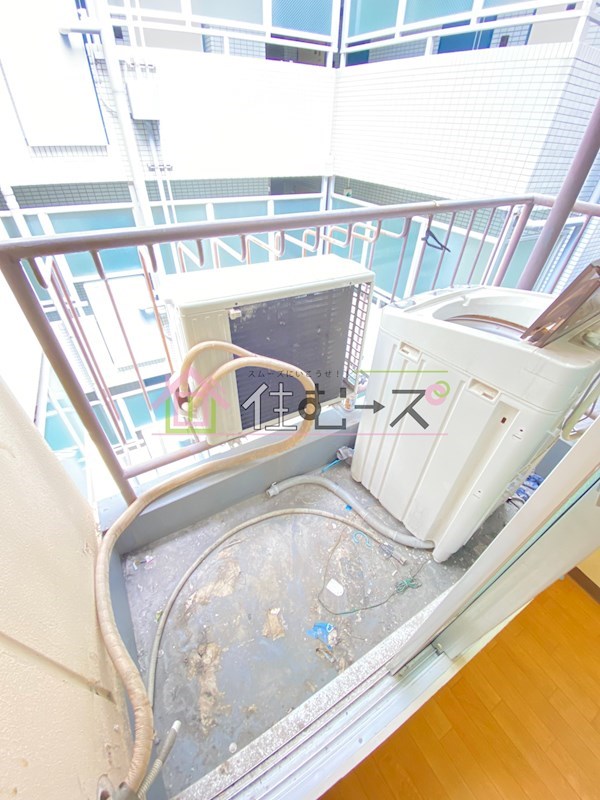 アパートメント新深江 ベランダ