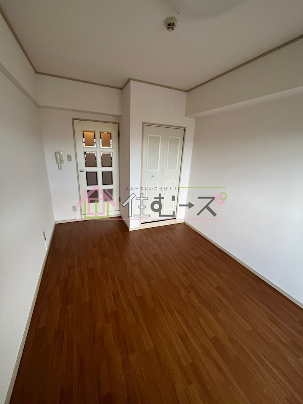 ノルデンハイム淡路 リビング