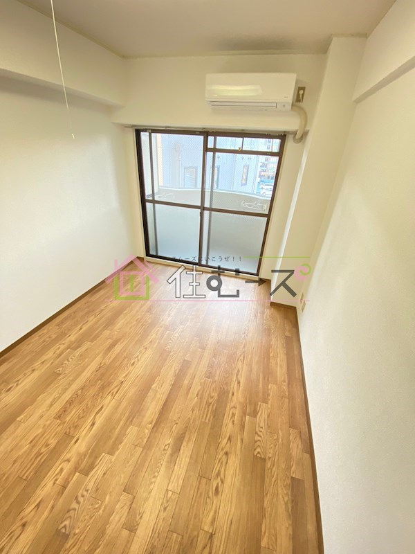 ノルデンハイム北 リビング