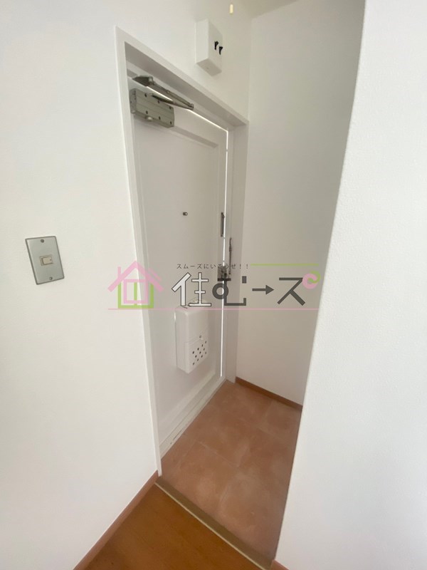 大宝　上本町レッドハイツ 玄関