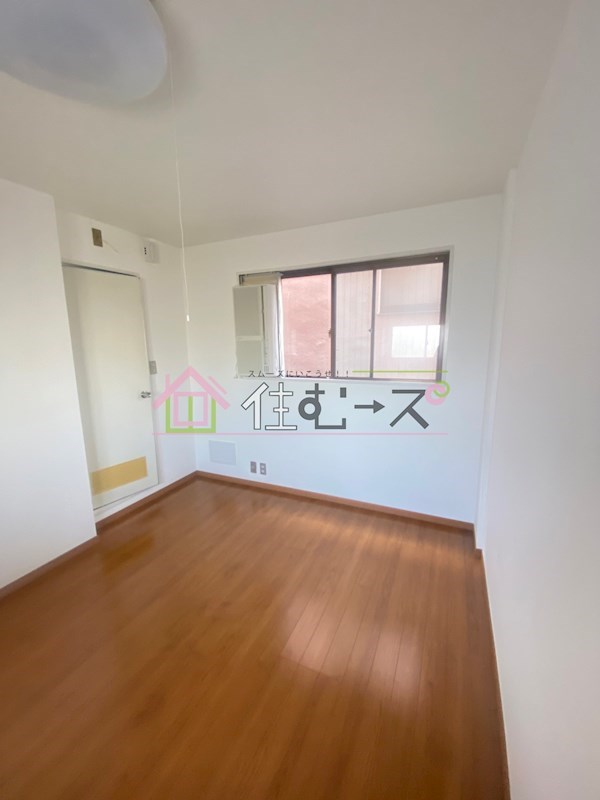 大宝　上本町レッドハイツ ベッドルーム