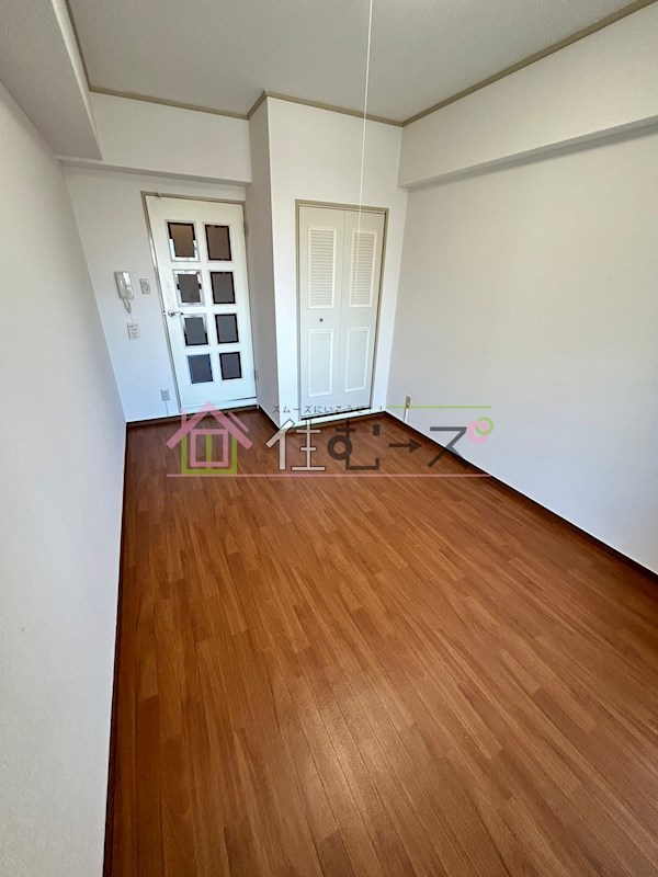 ノルデンハイム淡路 リビング