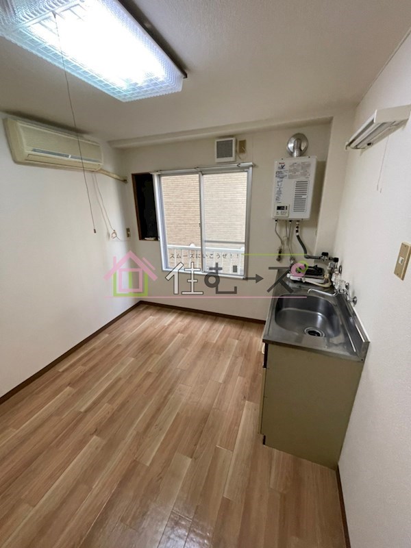 ビーバーハイツ桃ヶ池Ⅰ リビング