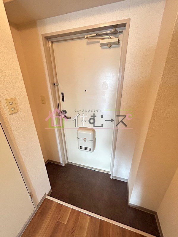 シャルマンJS 玄関