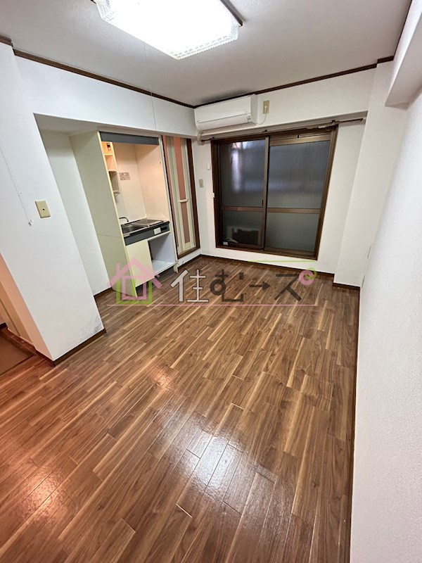 プレアール下新庄Ⅱ リビング