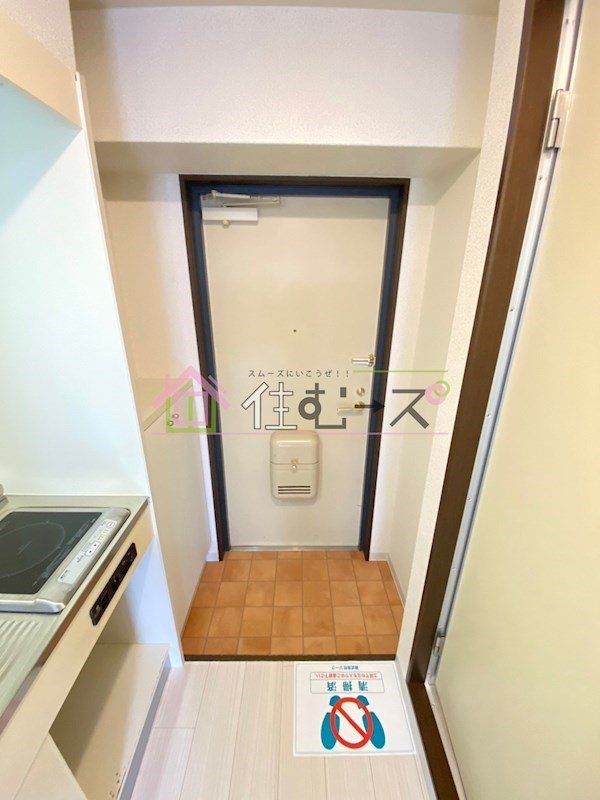 リバティ桜川 玄関