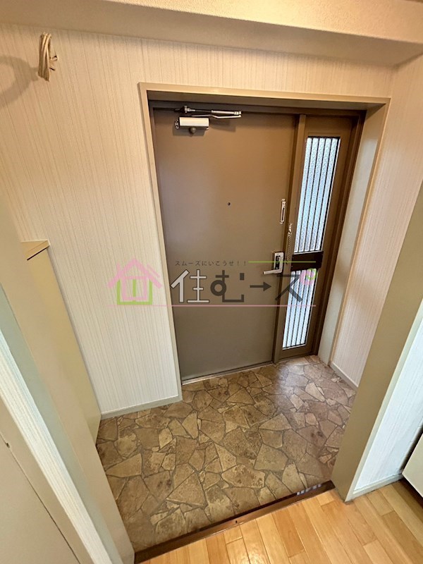 ライフインスエヒロⅡ 玄関