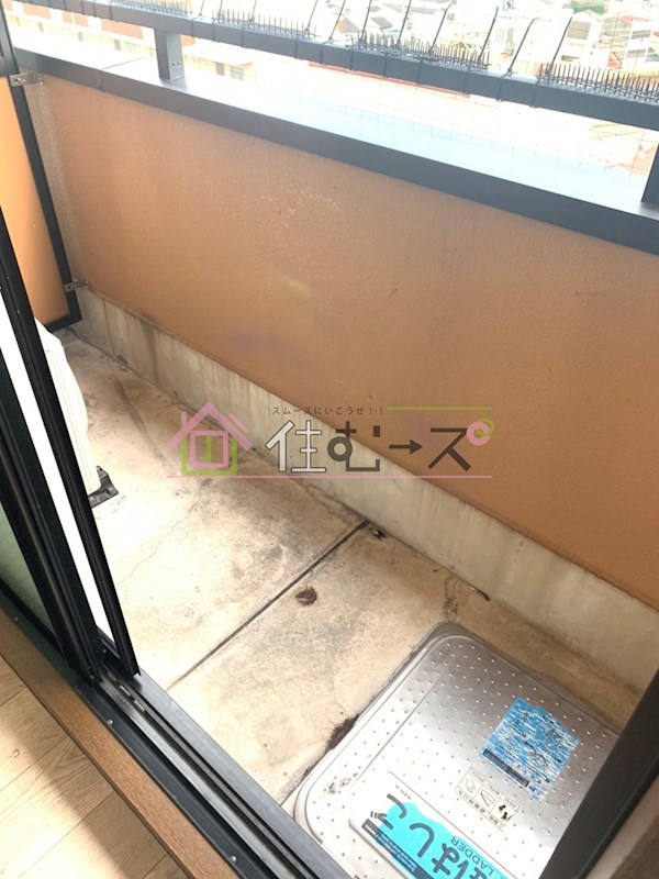 インターナショナル関目 ベランダ