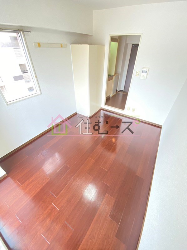 デ・リード塚本 リビング