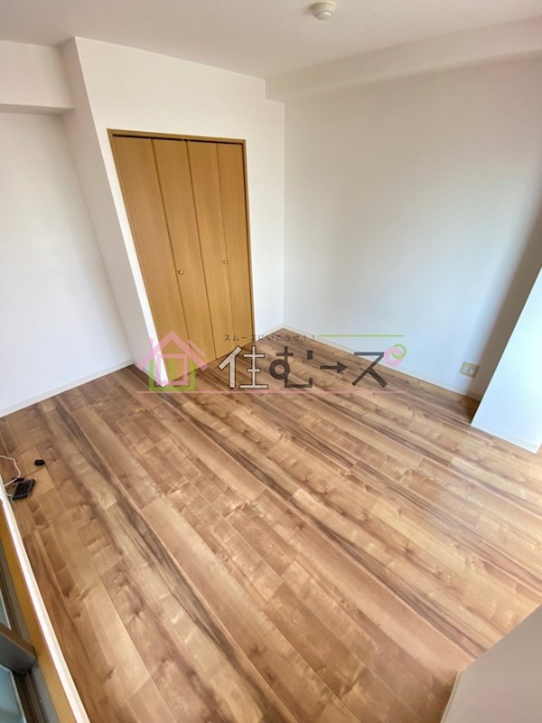 YAHATA西長堀 リビング