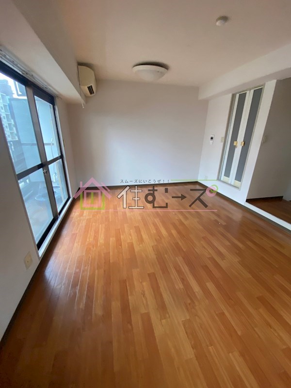 サクセス島之内 ベッドルーム